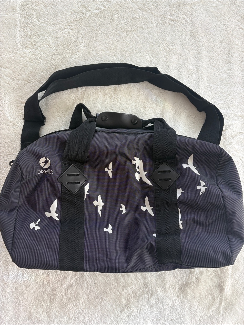Oiselle Duffle Bag - Picture 3 of 11